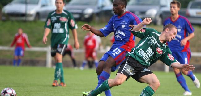 Image de l'article USM 3-1 Locminé : Une victoire encourageante