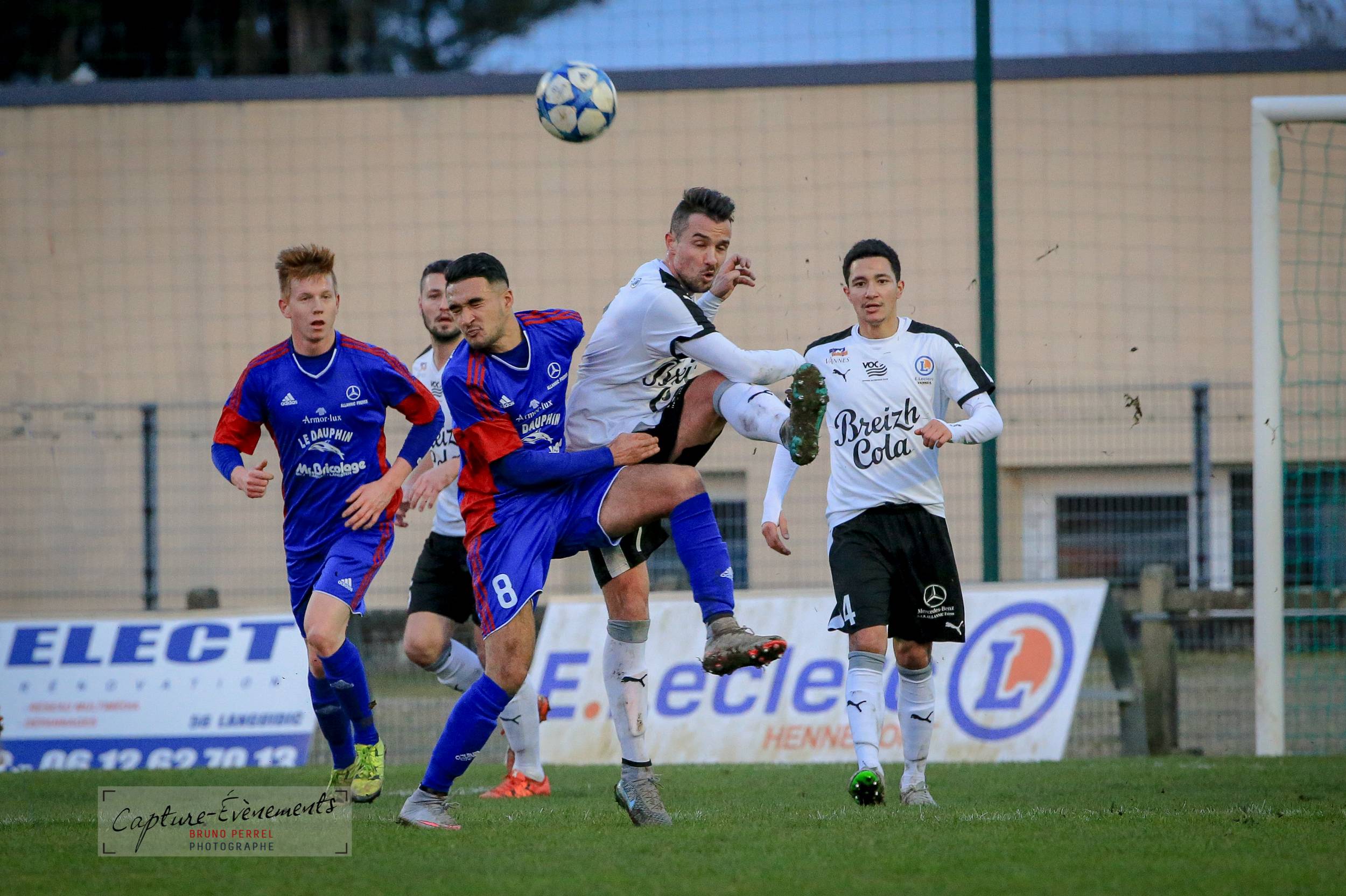 Image de l'article CdB. Le VOC élimine les Forgerons (1-2)