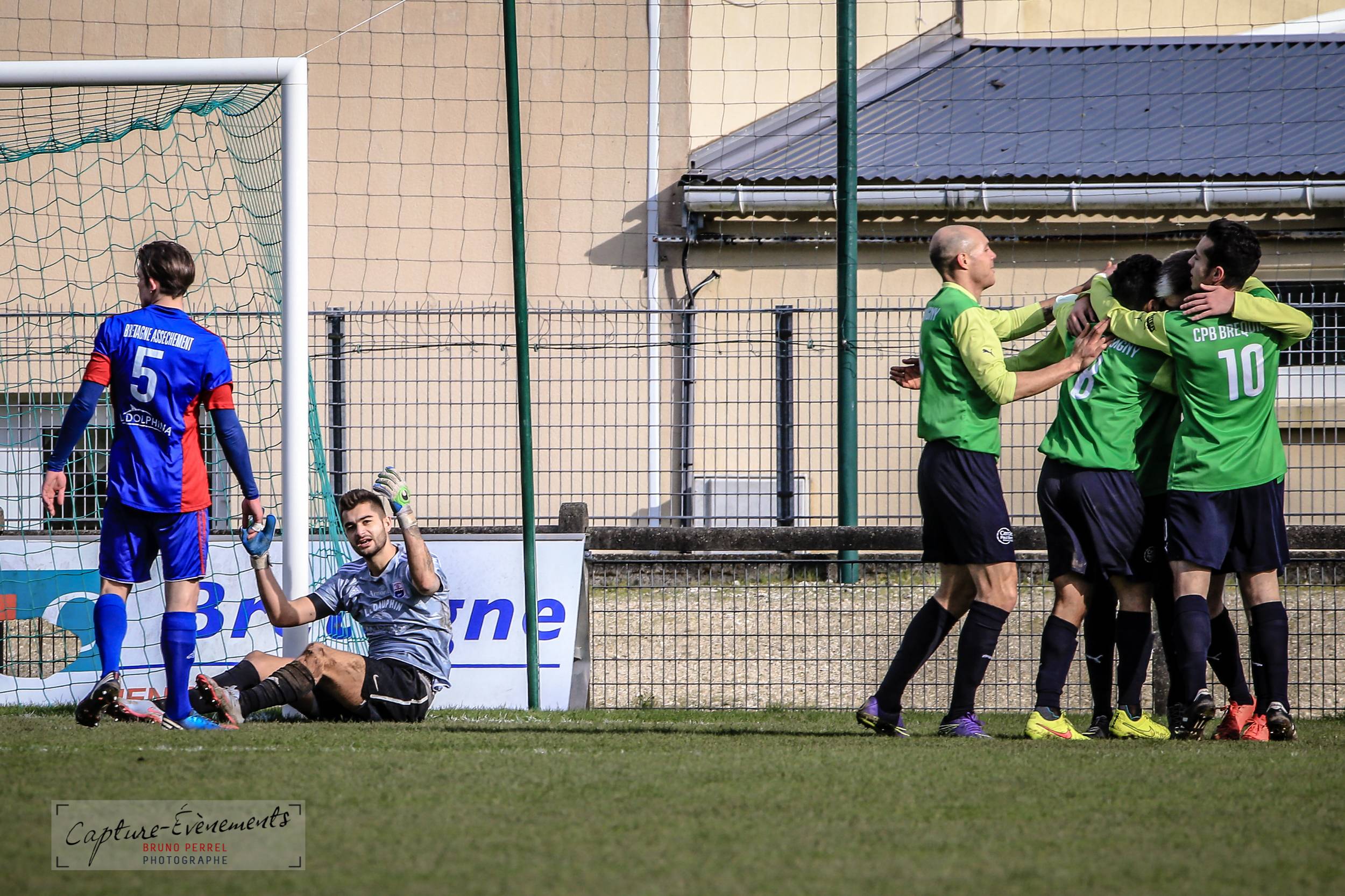 Image de l'article L\'USM a pris une leçon de réalisme (0-1)