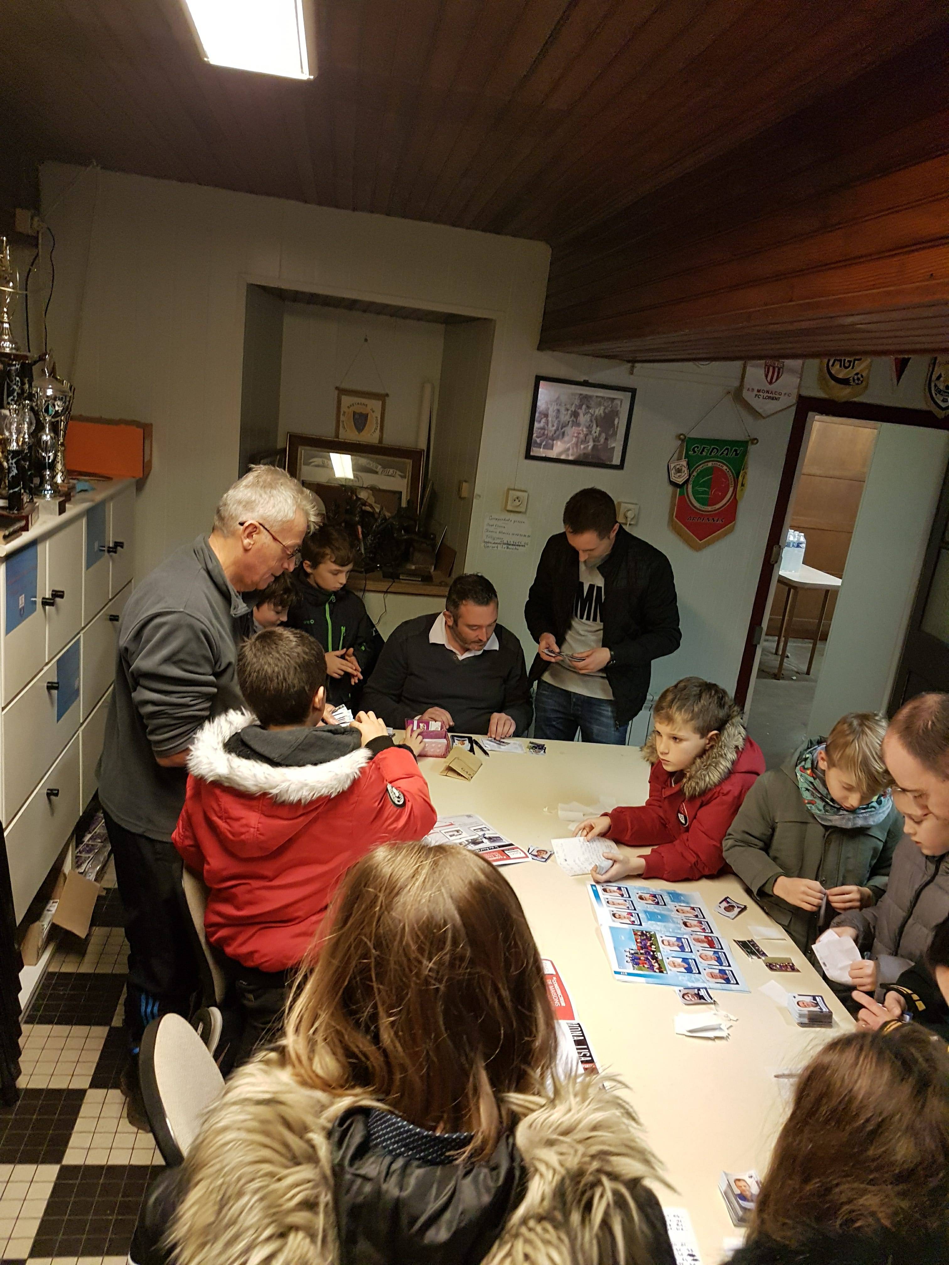 Image de l'article Album du club : succès pour la première soirée d\'échanges d\'images