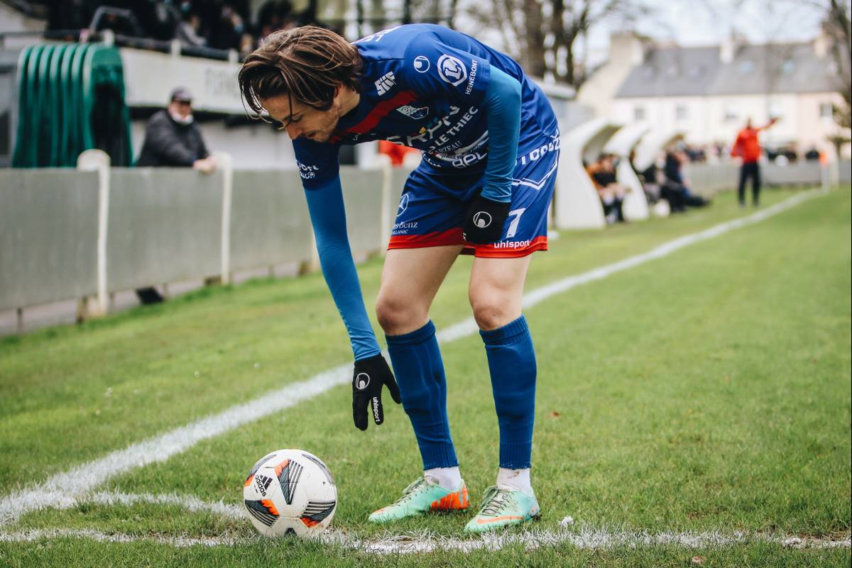 Image de l'article R1. Les Forgerons repartent de l\'avant (2-3)