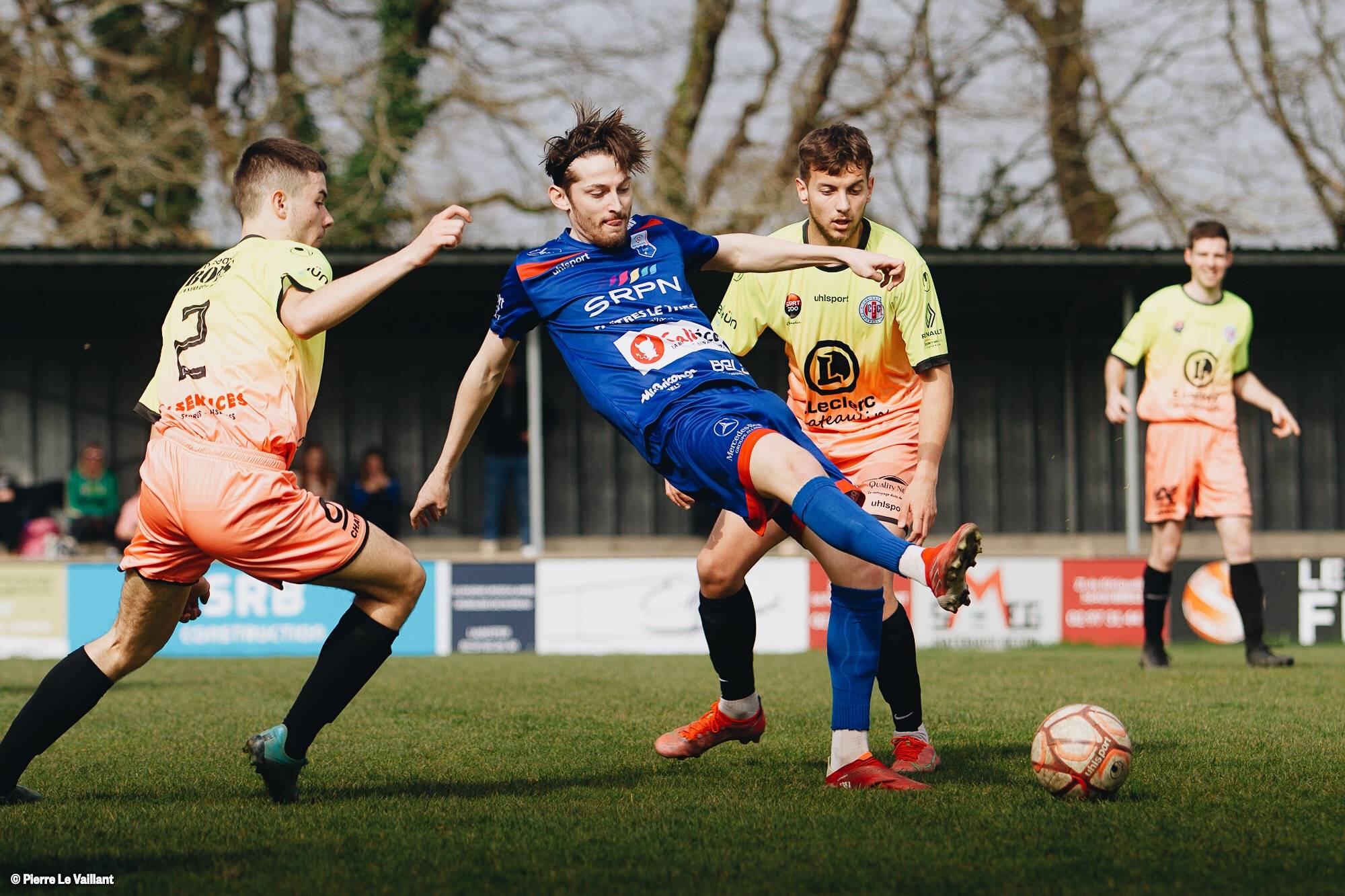 Image de l'article R1. L\'USM sérieux face à Châteaulin (3–1)