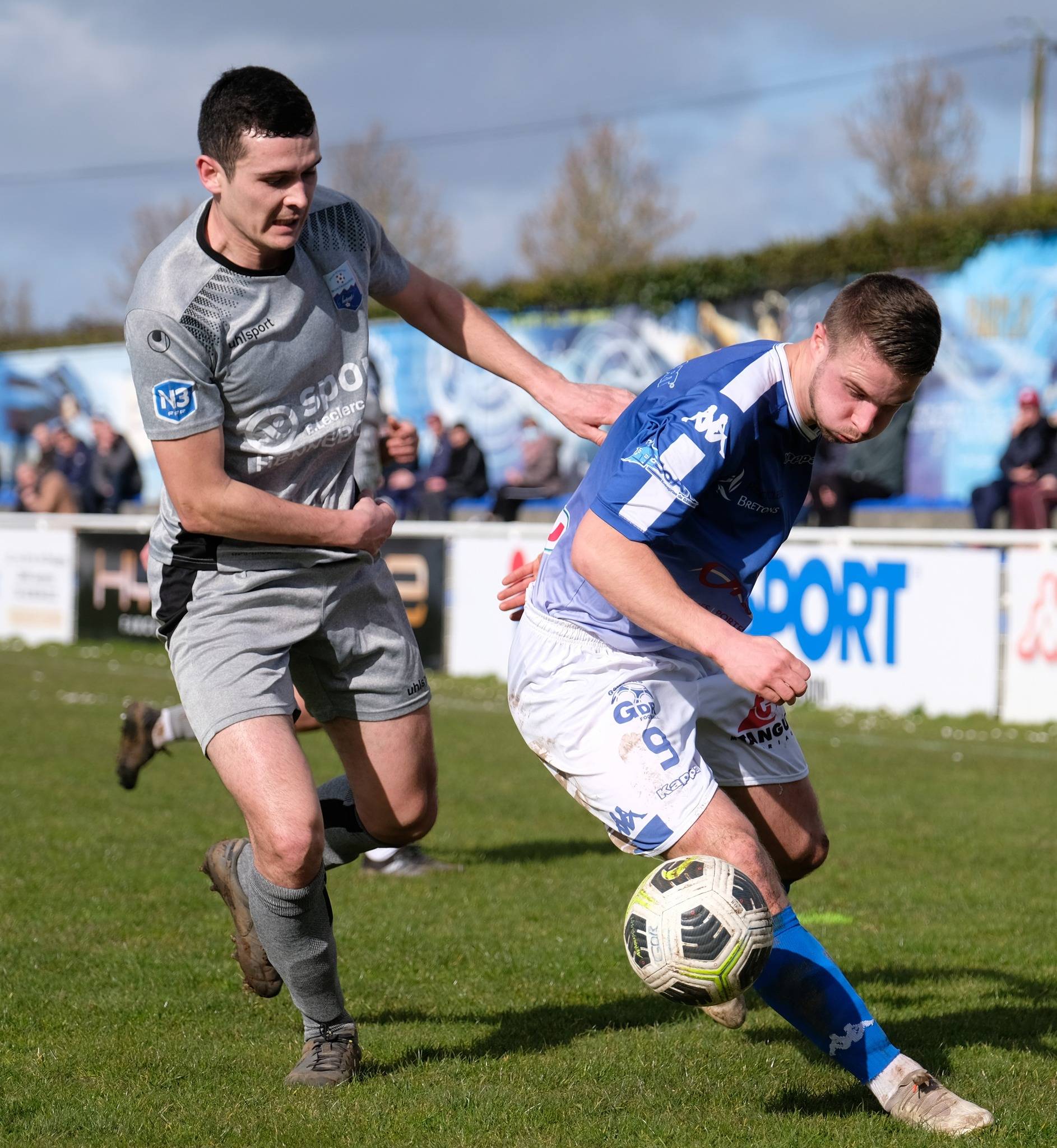 Image de l'article R1. Large victoire à Guipavas (0-3)