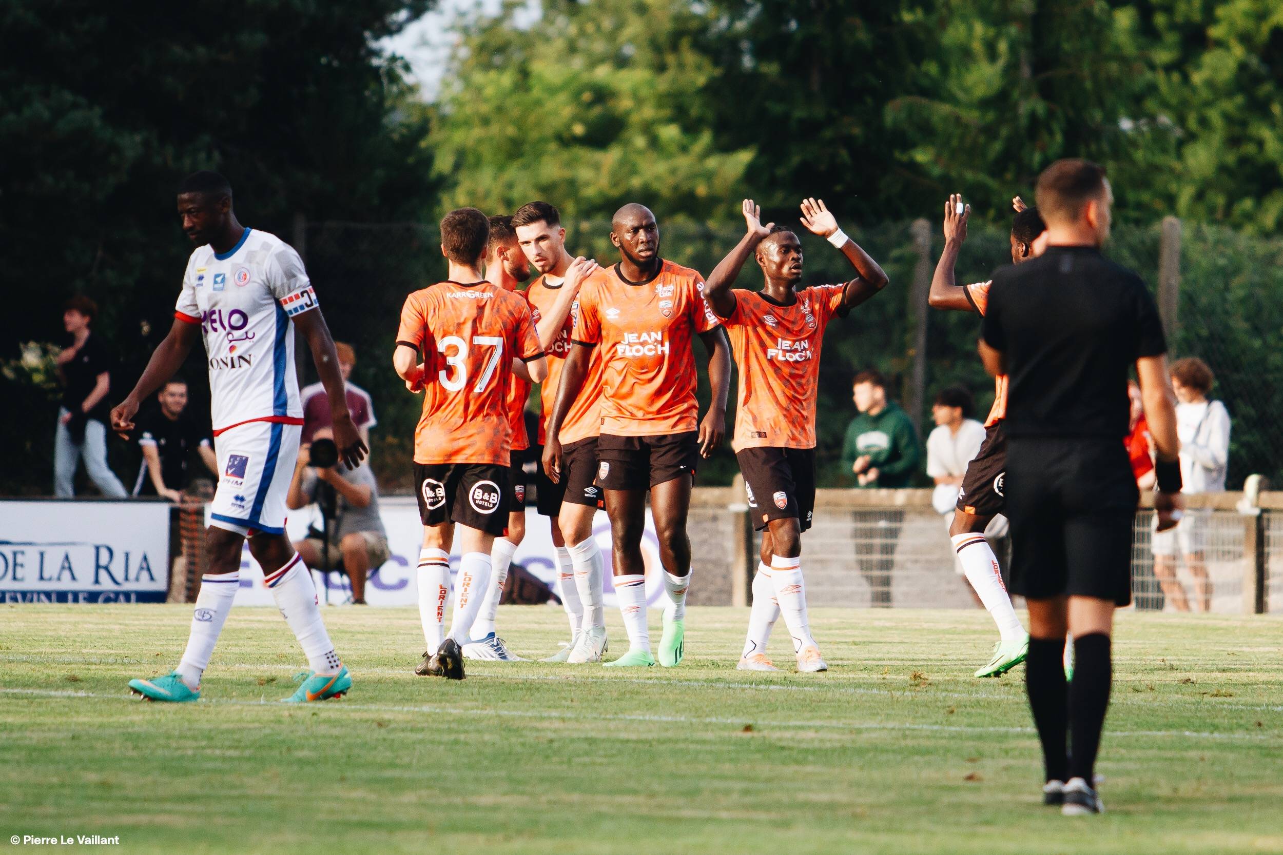 Image de l'article Match de gala. FC Lorient 2-1 Châteauroux
