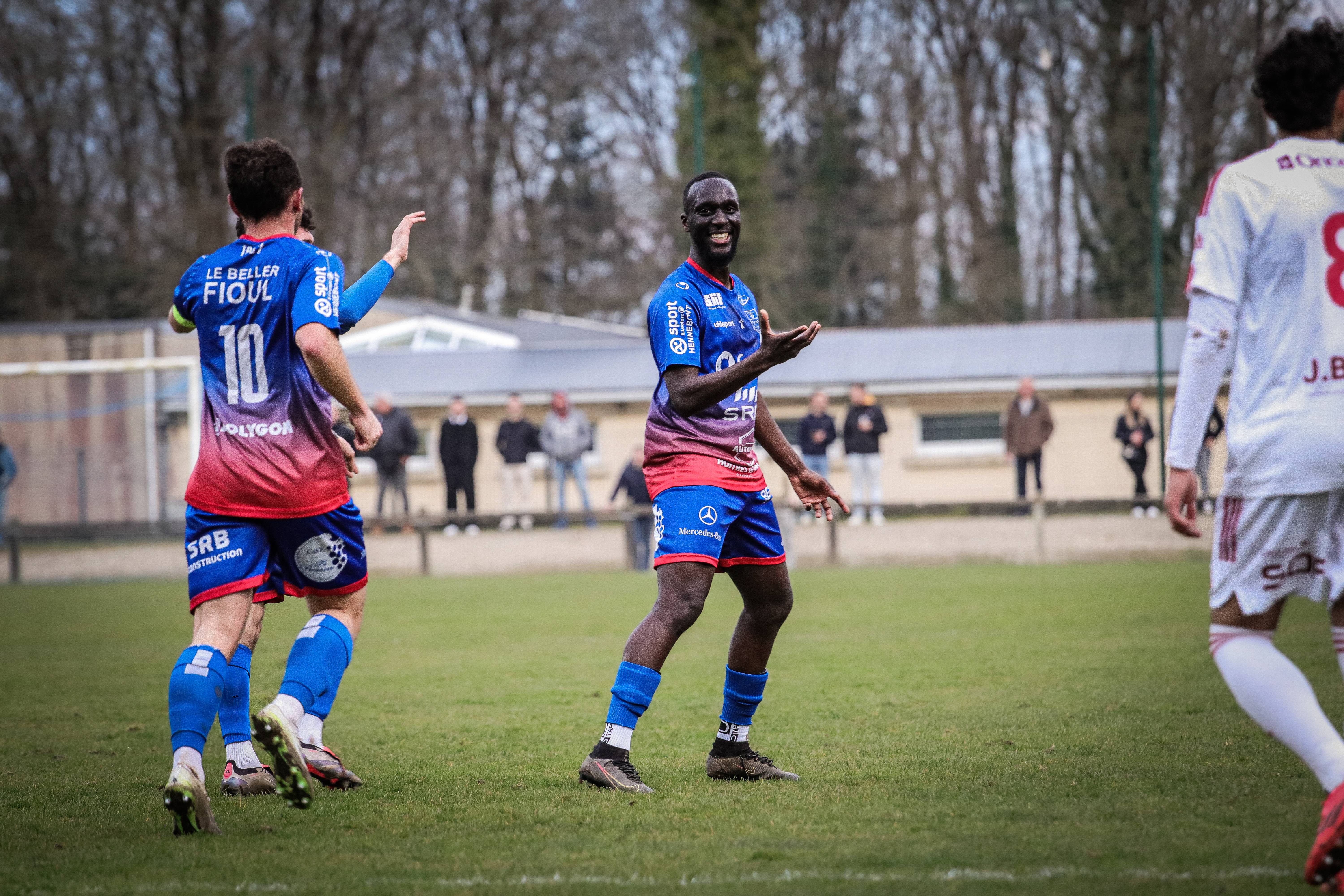 Image de l'article R1. Les Forgerons méritaient mieux (1-2)